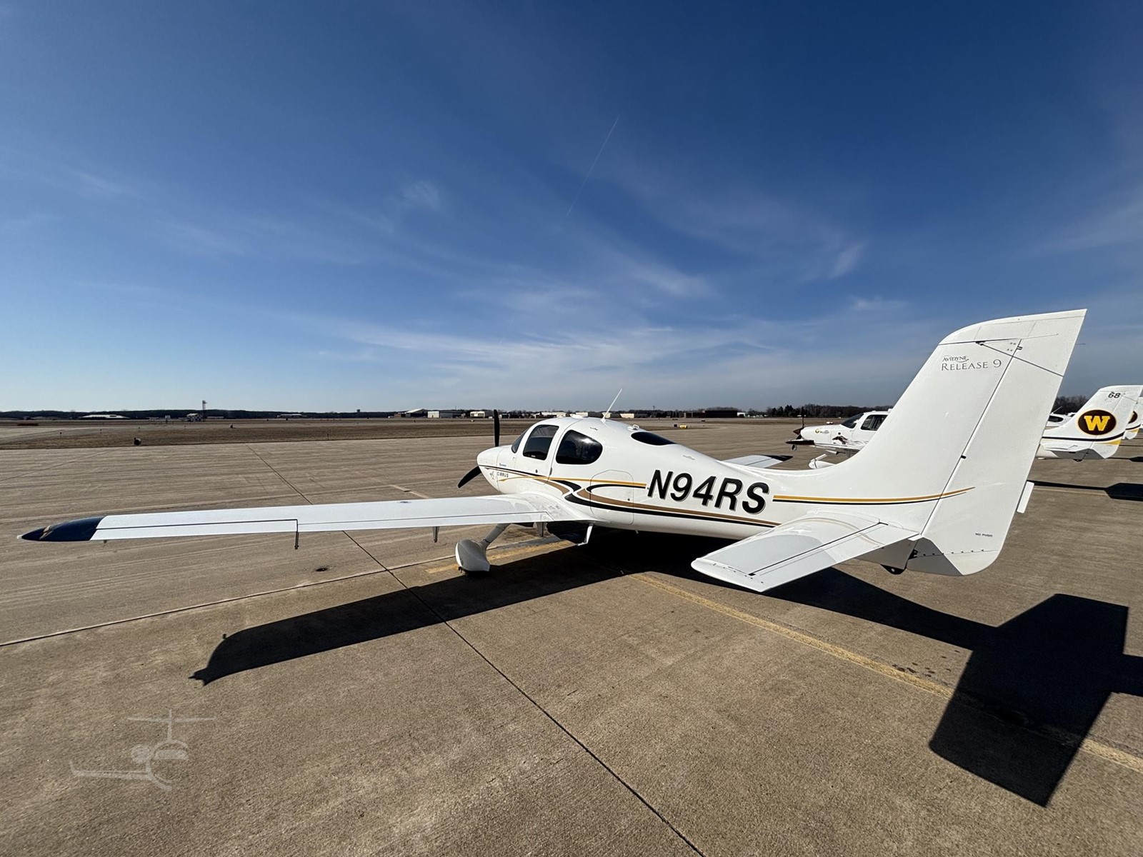 Cirrus SR20 glass cockpit panel in flight